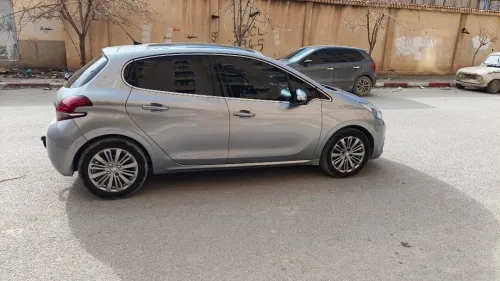 Peugeot 208 2019 Allure Facelift