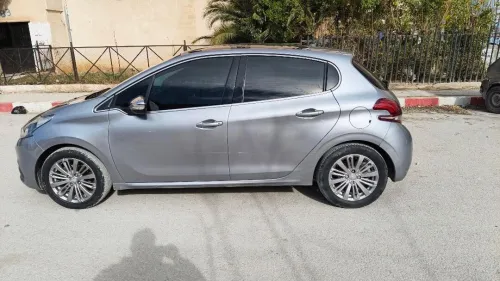 Peugeot 208 2019 Allure Facelift