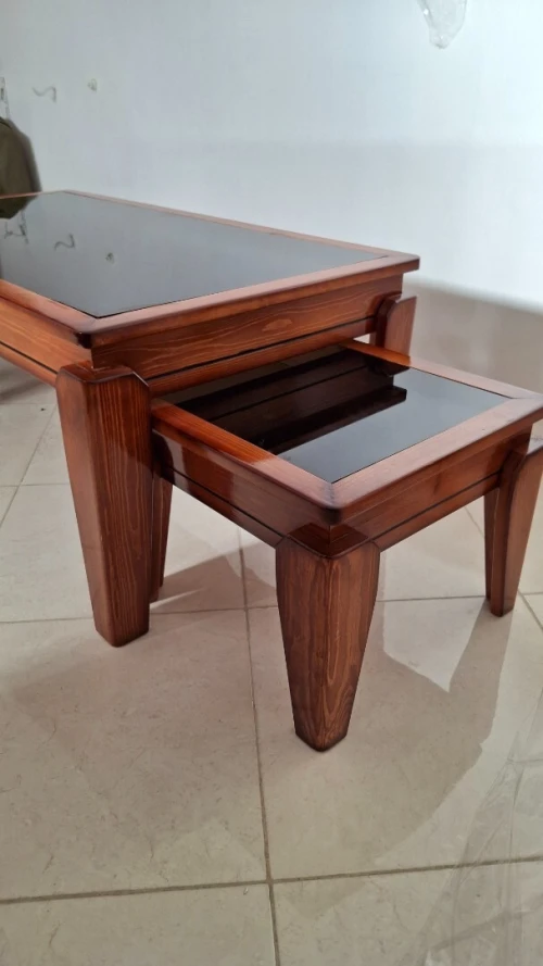Tables bassea avec 2 Tables gigognes   bois rouge 1er choix