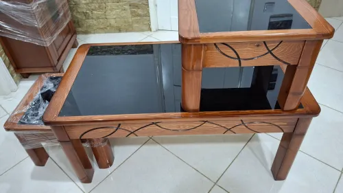 Tables bassea avec 2 Tables gigognes   bois rouge 1er choix
