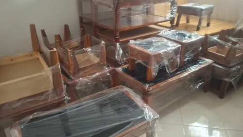 Tables bassea avec 2 Tables gigognes   bois rouge 1er choix