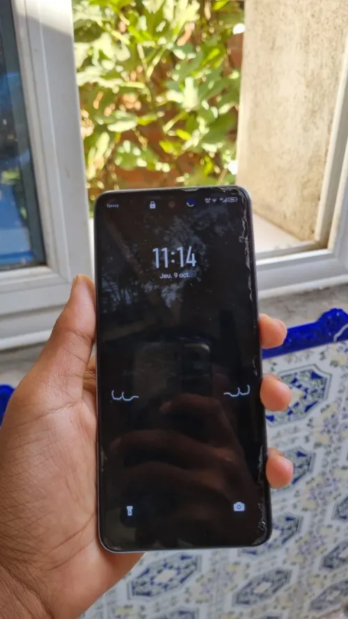 Infinix hot 40 i 