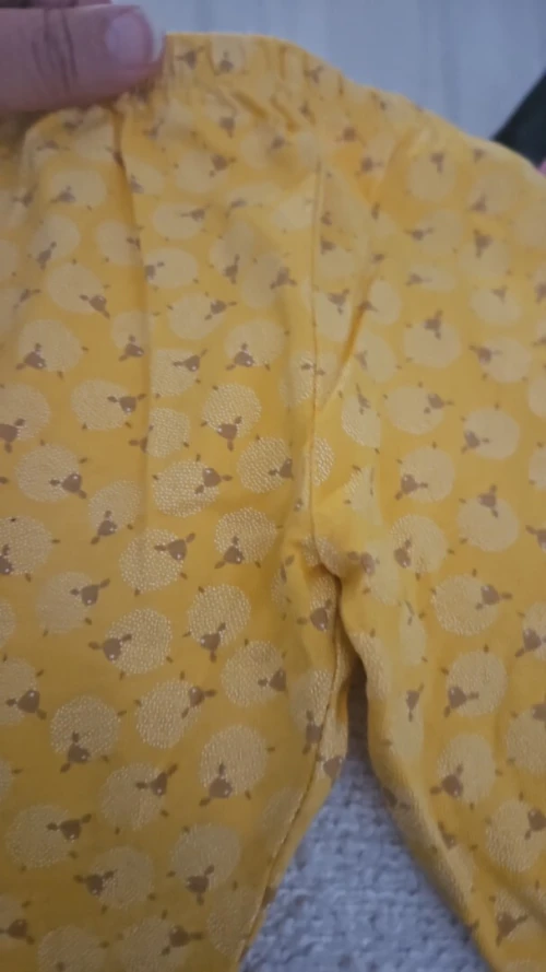 Vêtements d'occasion bébé 