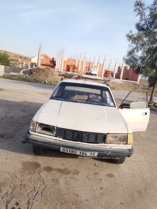 Peugeot 305 1984 