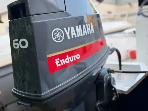 530 Juba marine moteur 60chv yamaha 
