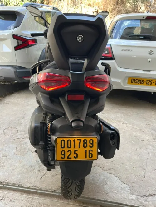 Yamaha Xmax tech max 2025