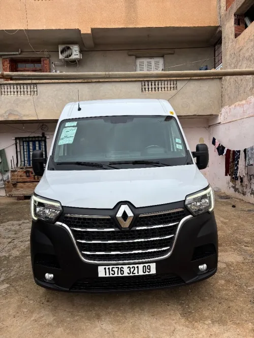 Renault Master 2021