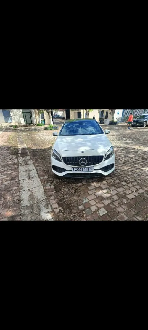Mercedes AMG 220d 2018 