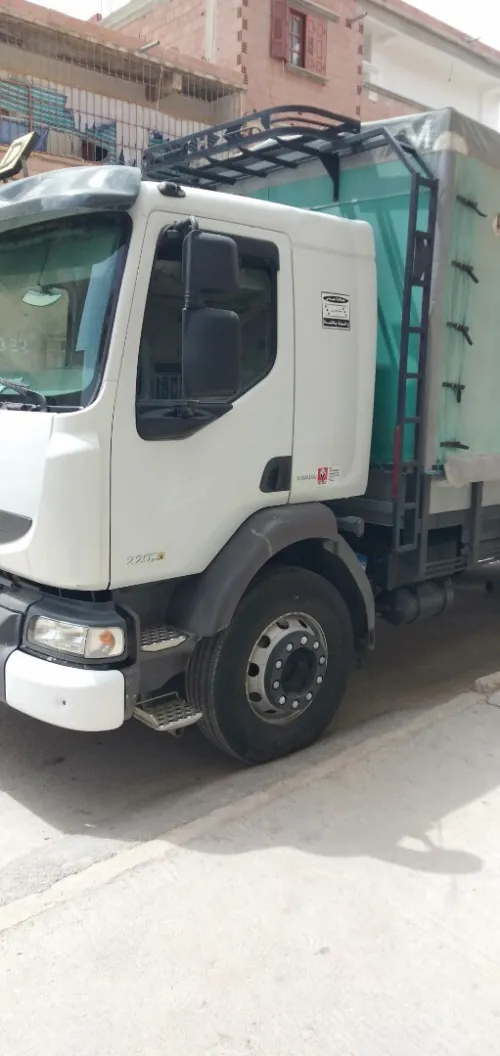 Renault Midlum 2008