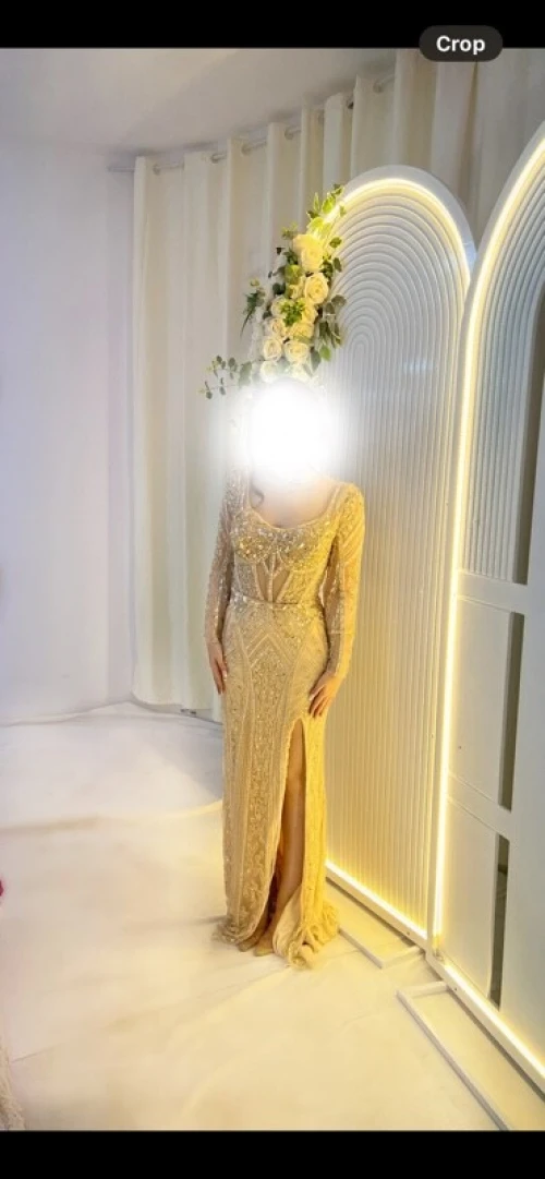 Location robe de soirée de luxe trés bon état 