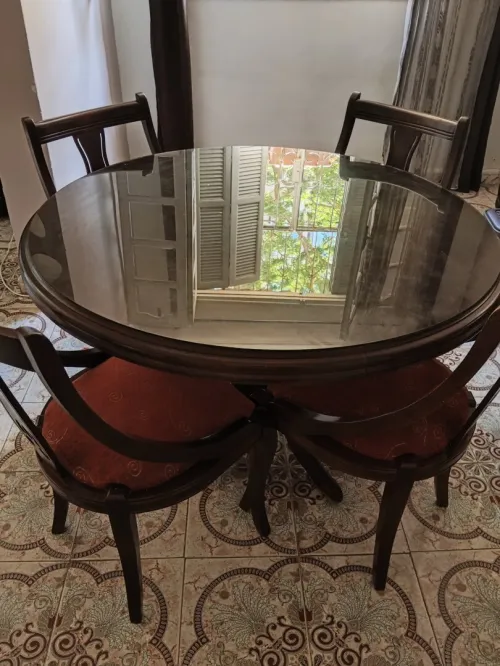 Table ronde 4 chaises