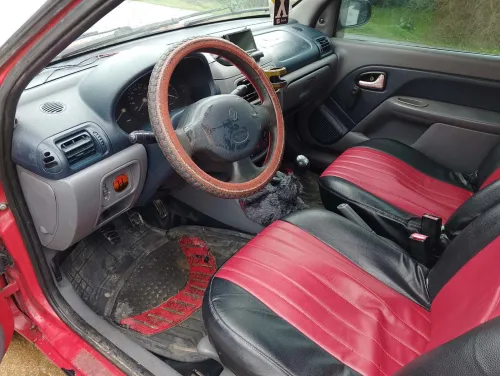 Renault Clio 2 1999 Extreme