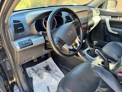 Kia Sorento 2010 3