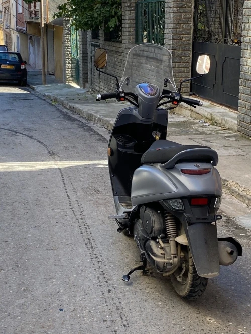 Moto Cuxi 2025