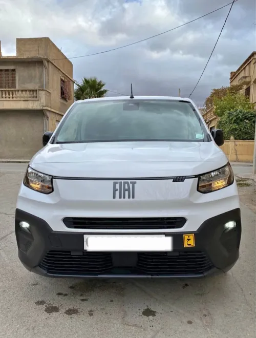 Fiat Doblo 2025 Tôle