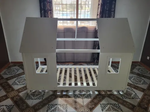 Lit bébé enfant cabane 