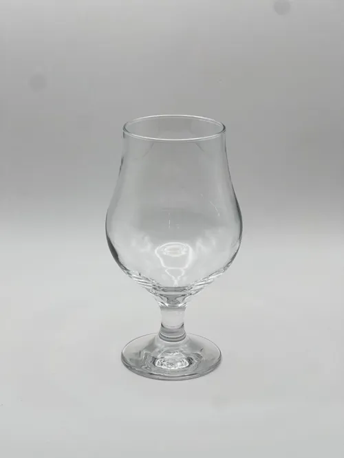 Aarts de la table (assiettes, verres, couvert de table, .............
