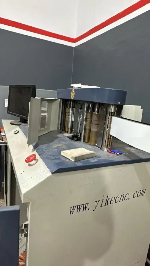Machine a bending aluminium pour lettre 