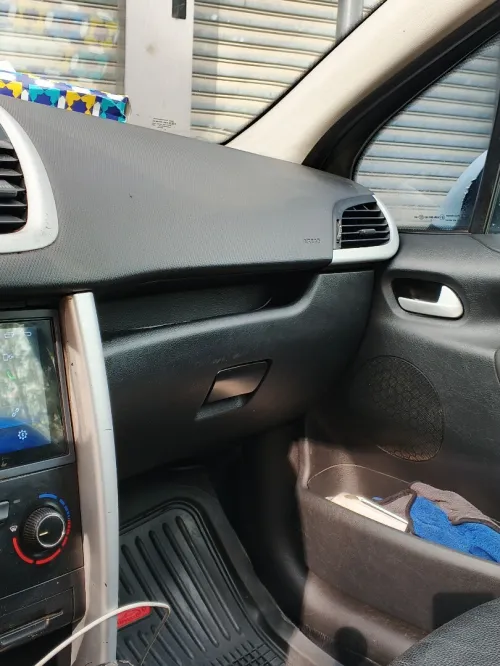 Peugeot 207 plus 2013 