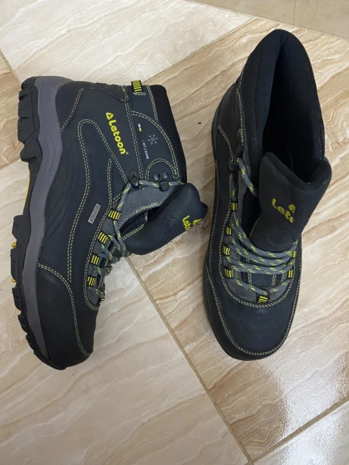 Chaussures à vendre