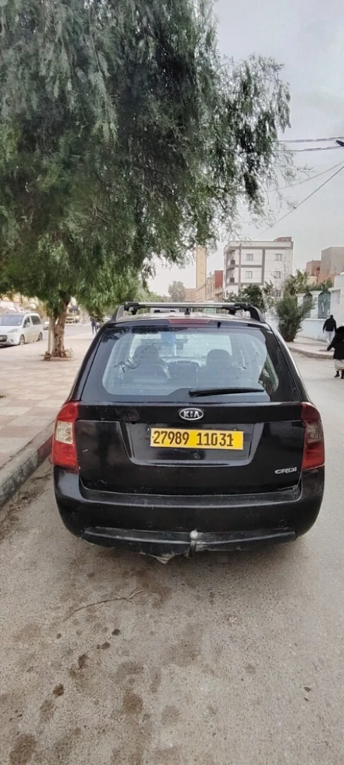 Kia Carens 2010 7 place