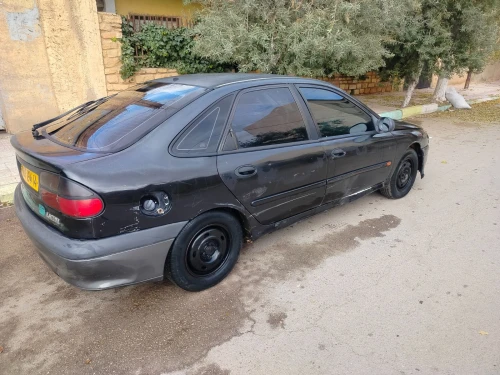 Renault Laguna 1 1994 Laguna 1