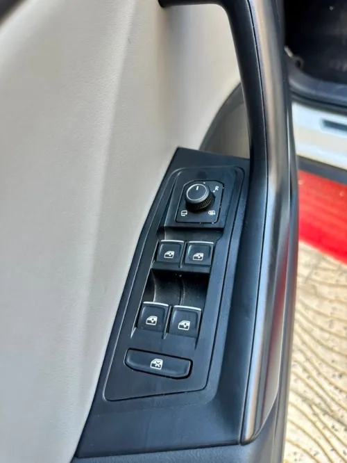 Volkswagen T-Roc 2025 Star Light Edition