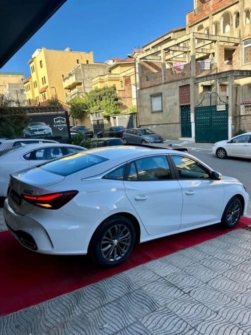 MG MG5 2025 180 dvvt