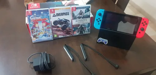 Nintendo SWITCH 