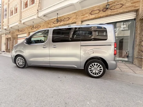 Peugeot Expert 2021 Expert