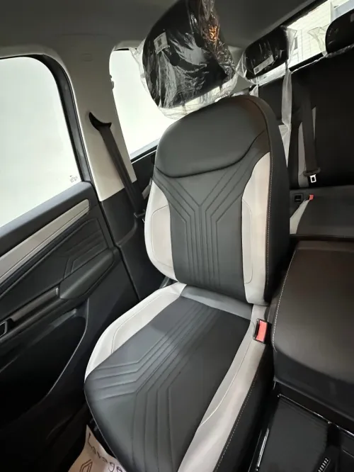Volkswagen Jetta 2025 VS5