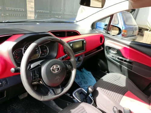 Toyota Yaris 2016 Touch Active
