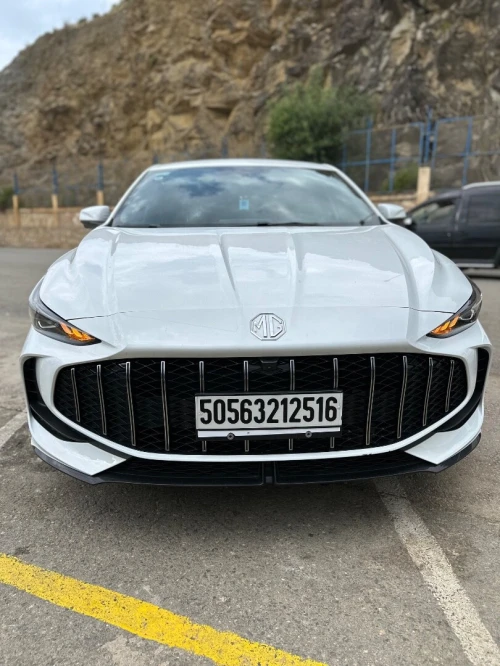 MG MG5 2025 Luxurue
