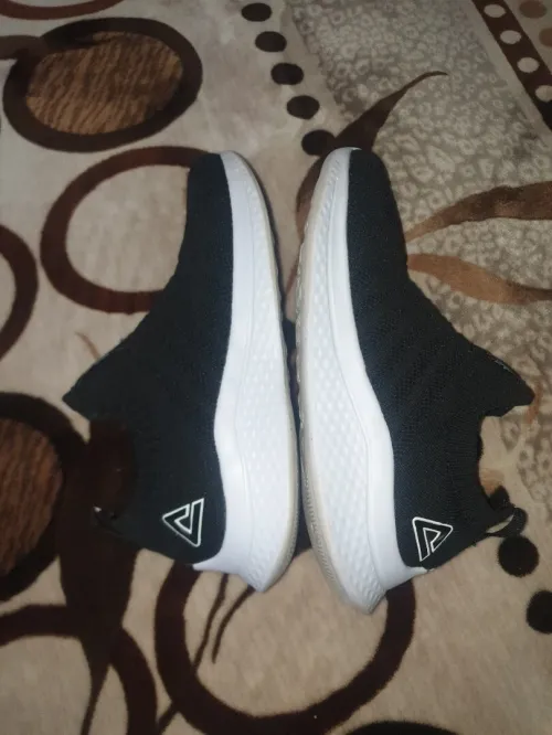 Peak X light li slip on black 