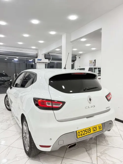 Renault Clio 4 2021 GT Line +