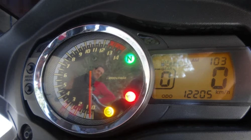 Suzuki bandit s 2010
