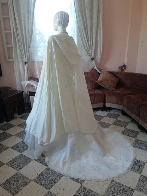Robe de soirée+robe blanche+kaftan+karakou+chaussures