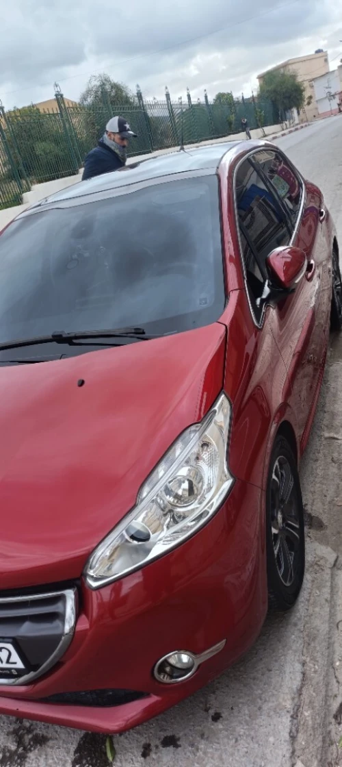 Peugeot 208 2013 Allure