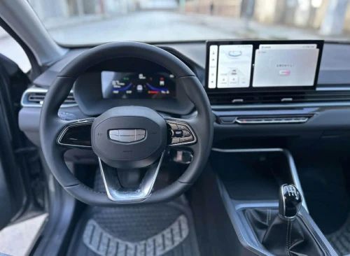 Geely Emgrand 2026 Luxury 