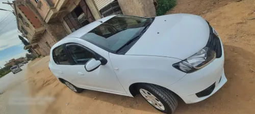 Dacia Logan 2015 