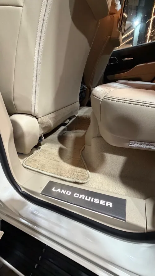 Toyota Land Cruiser  2025 VXR