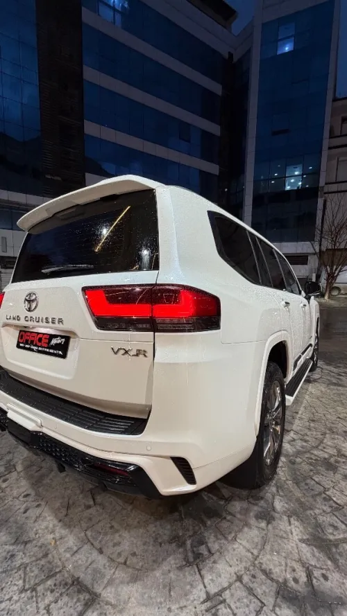 Toyota Land Cruiser  2025 VXR