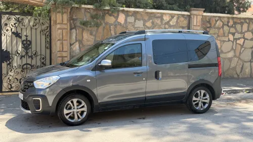 Renault Kangoo 2025 Steway