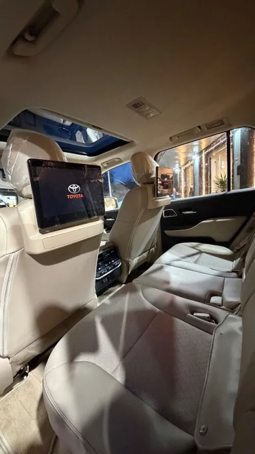 Toyota Land Cruiser  2025 VXR