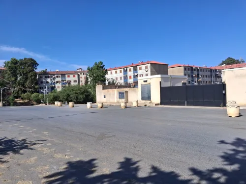 Cherche achat Appartement F3 Alger Dely brahim