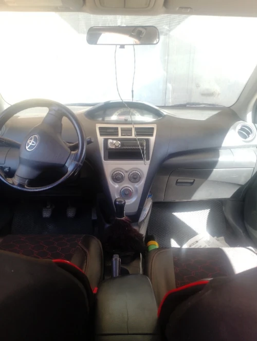 Toyota Yaris Sedan 2007 
