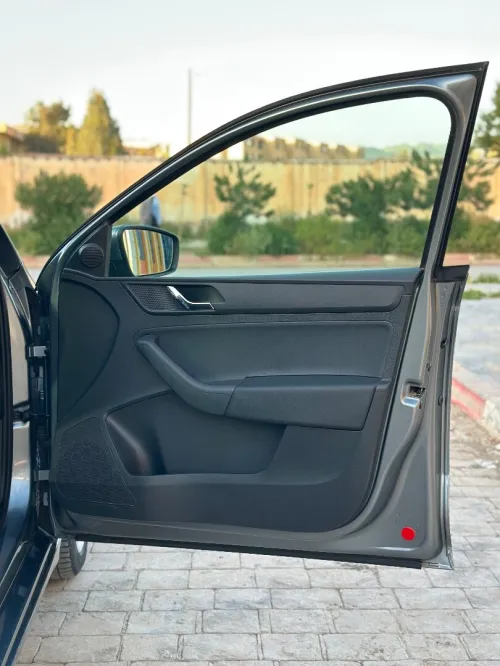 Skoda Rapid 2013 Rapid