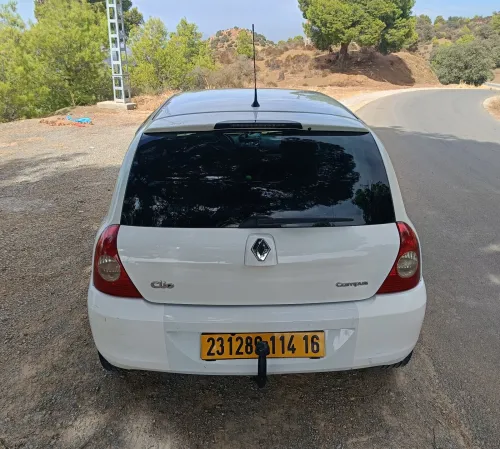 Renault Clio Campus 2014 Mangol