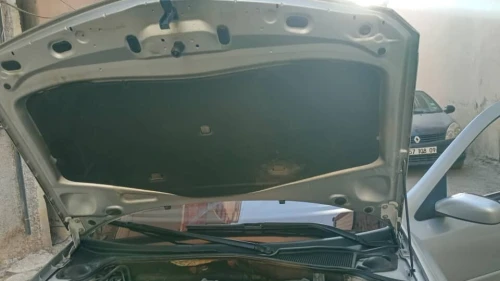 Renault Laguna 2 2001 Initial