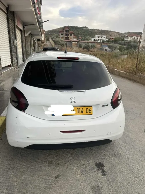 Peugeot 208 2014 Allure